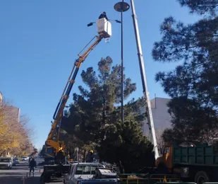 برکناری چراغ&zwnj;های ۳۰ ساله و نصب ۳۰دستگاه LED کم مصرف در محدوده امور برق گلستان