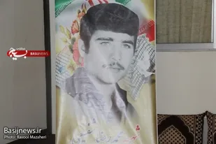 دیدار با خانواده معظم و معزز شهیدی که هویتش بعد از یکسال از تدفینش احراز گردید.