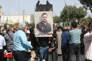 مراسم تشییع شهید اقتدار بسیج &laquo;اسماعیل پاشایی&raquo; از شهدای جنگ تحمیلی ۱۲ روزه