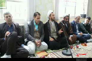 عشق و ایثار لازمه معلمی است