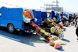 ساماندهی دائمی میوه&zwnj;فروشان و دستفروشان اسدآباد