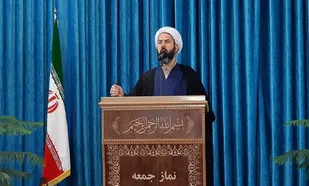 انسان با تقوا به دنبال شنیدن حرف های نامربوط و بی ربط نیست