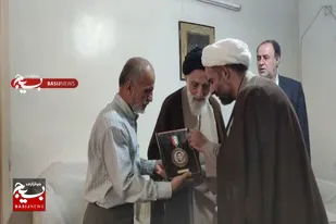 اهدای نشان سرو به خانواده معظم شهیدان &laquo;ترک ارزانفودی&raquo; و &laquo;منتقمی&zwnj;راد&raquo;