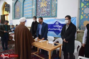 خدمت جهادی؛ مکتب &laquo;حاج قاسم&raquo; / میز خدمت، ارتباط با مردم