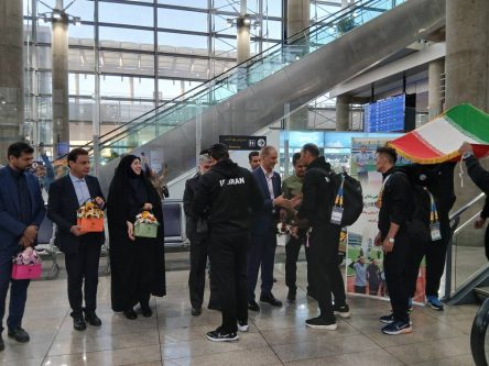 بازگشت تیم ملی دوومیدانی ناشنوایان به ایران بازگشت تیم ملی دوومیدانی ناشنوایان به ایران