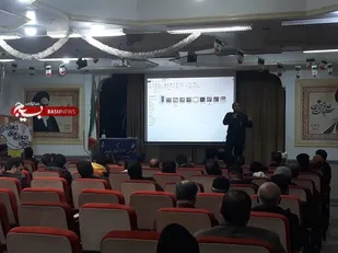 پخش مستند آستین خالی برای بسیجیان وخانواده های آنان اکران شد.