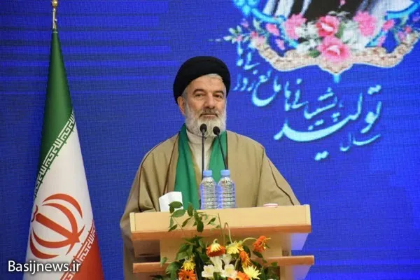 اطلاع‌رسانی برنامه‌های دهه فجر تنوع و کثرت داشته و خلاقانه باشد