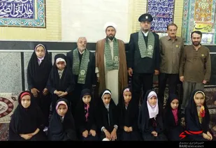 استقبال نوگلان پایگاه کوثر روستای حسین&zwnj;آباد عاشوری از خادمان رضوی