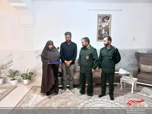 دیدار فرمانده سپاه ناحیه مقاومت اشتهارد با رزمندگان هشت سال دفاع مقدس+تصاویر