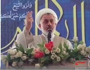 حضور مردم در برنامه ها پرشور و با صلابت است