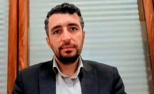استاد دانشگاه هشدار داد؛ هوش مصنوعی نباید جای انسان را در تصمیم&zwnj;گیری سازمانی بگیرد