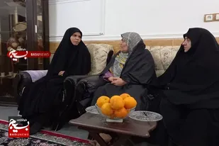 دیدار مسئول واحدخواهران بسیج مداحان استان و مدیر کانون ناحیه زاهدان از ذاکر ومداح پیشکسوت اهل بیت(ع )
