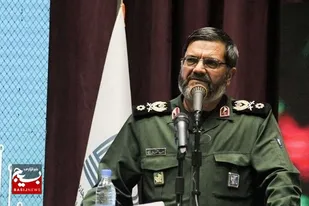 اساتید دانشگاه پرچم دار جهاد تبیین در مقابله با دشمن هستند
