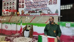 تضعیف فعالان عرصه دیپلماسی و دفاعی پذیرفتنی نیست/حرف&zwnj;های حاشیه&zwnj;ای، حرف نظام نیست