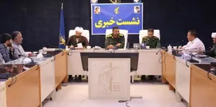 بیش از 200 برنامه اجرایی در هفته دفاع مقدس در ابرکوه/ تجمع بزرگ بانوان با حضور استاندار یزد و اجرای سرودهای انقلابی