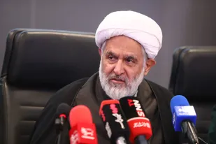 سوال قابل توجهی که رئیس سازمان بسیج مستضعفین مطرح کرد