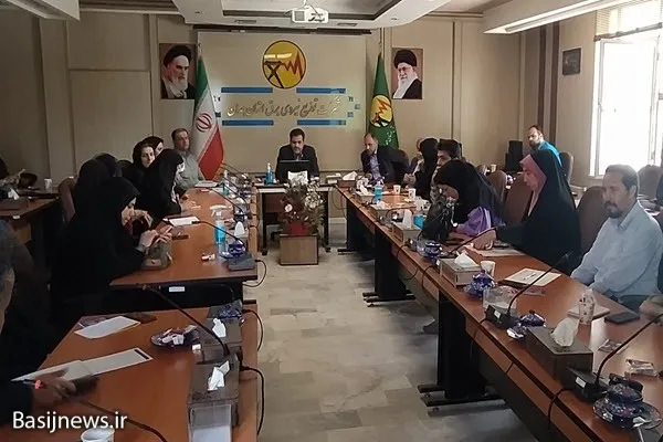 قطع برق ۸۱ اداره و واحد تجاری در همدان