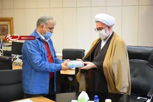 بازدید امام جمعه شاهرود از شرکت سیمان و تقدیر از مدیر مجموعه