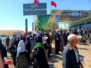 موکب مجموعه فرهنگی امام جواد(ع) در مسیر پیاده‌روی زائران برپا شد