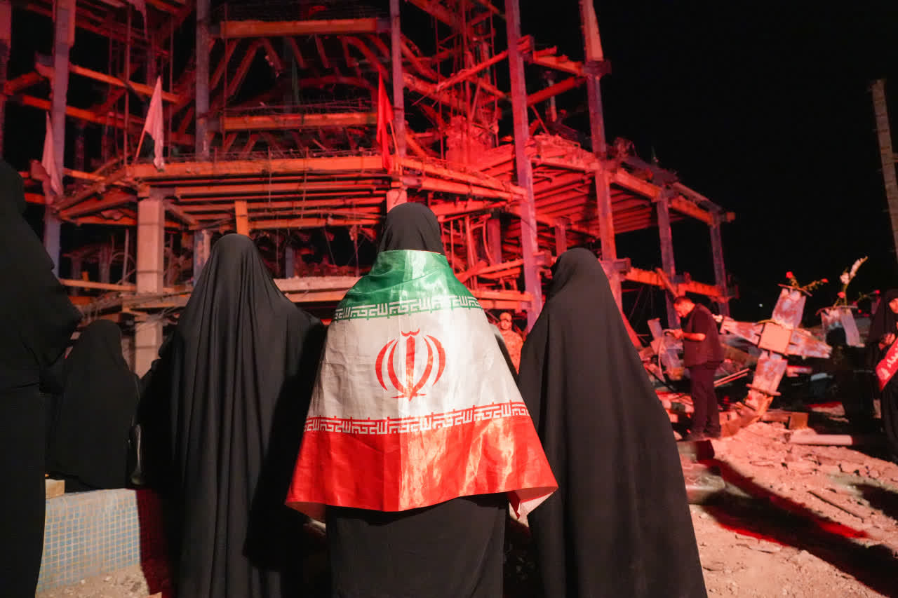 اینجا هنوز بوی شهید می‌آید