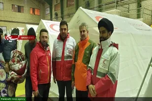 حضور گروه&zwnj;های جهادی طلاب بسیجی در کمپ&zwnj;های اسکان زلزله زدگان خوی
