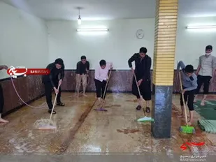 غبارروبی، عطر افشانی و آماده سازی مساجد چلیچه
