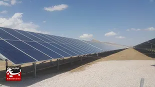 ۱۲ نیروگاه خورشیدی برای مددجویان بهزیستی زاوه به بهره&zwnj;برداری رسید