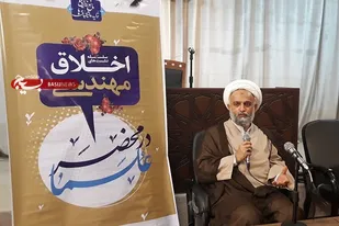 قبرستان دارالسلم شناسنامه شیراز و علمای آن است، مهندسین در بازسازی آن یاری کنند
