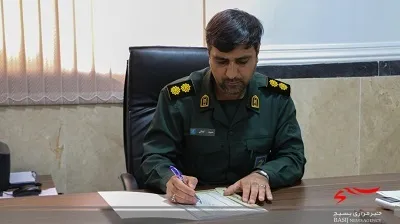 پیام‌تبریک‌فرمانده‌ناحیه‌سپاه‌خمیر‌به‌مناسبت‌روزپاسدار