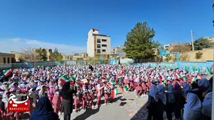 زنگ حماسه و ایثار در مدارس چهارمحال و بختیاری نواخته شد+عکس