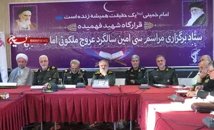 بازدید سردار فدوی از قرارگاه شهید فهمیده