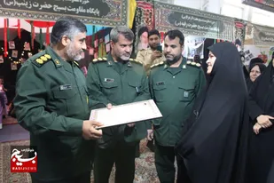 برپایی نمایشگاه طرح اسوه ناحیه مالک&zwnj;اشتر مشهد باهدف انتقال تجارب و توانمندی بین پایگاهی