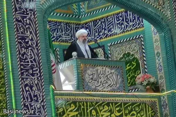 راهپیمایی اربعین بزرگ‌ترین کنگره بین الملی و حماسه انسان‌های خداجو است