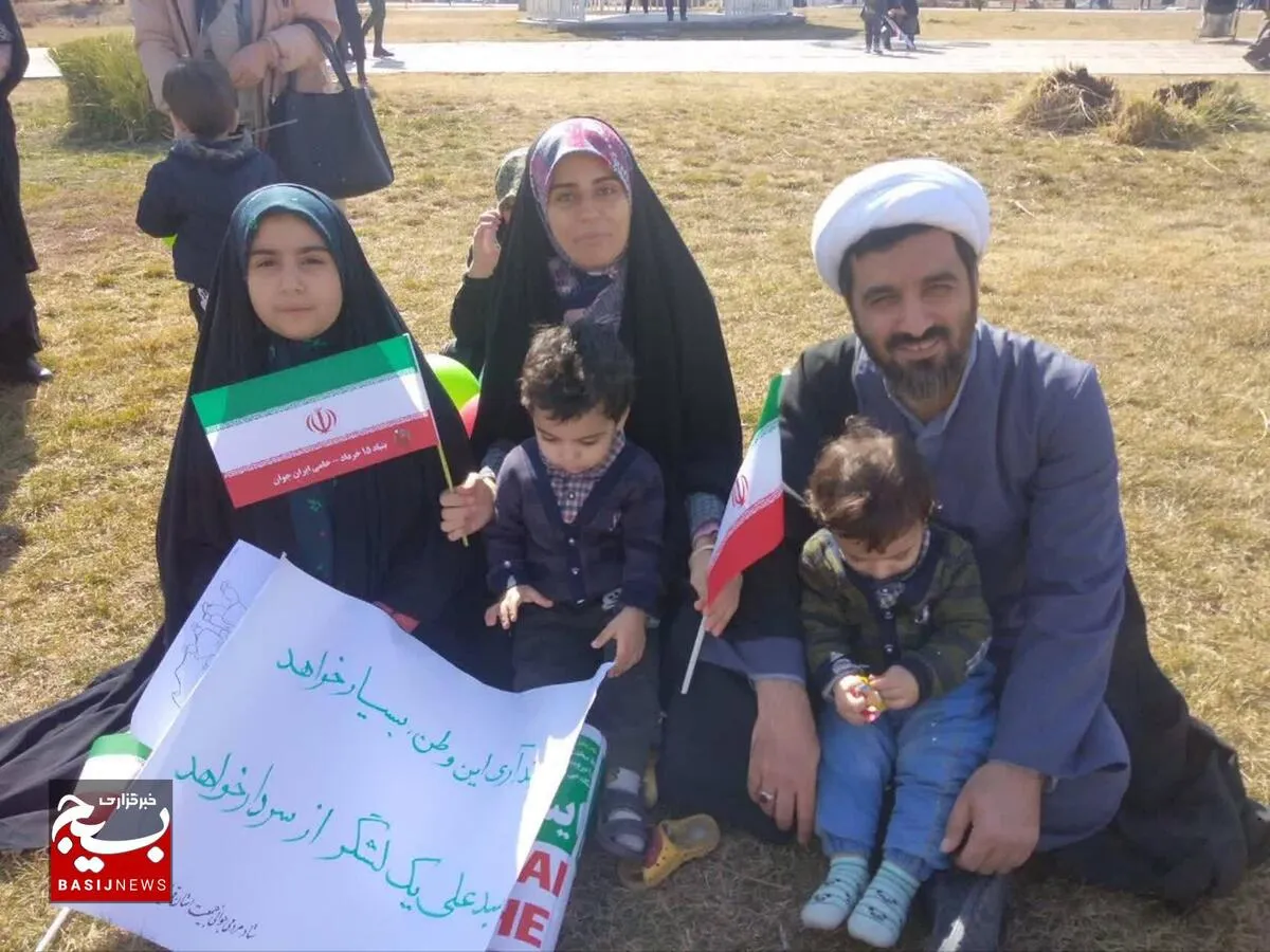 الگویی متعادل مادری و فعالیت‌های اجتماعی