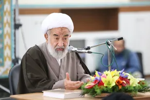 فردی که تخصص ندارد و کاری را می&zwnj;پذیرد، بی&zwnj;تقواست/با اشتباه گذشته کشور را متوقف نکنیم