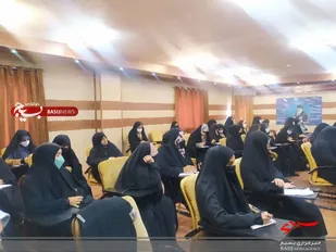 نشست هم اندیشی مسئولین قرارگاه فرهنگی فاطمه الزهرا (س)