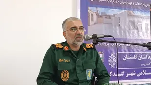 فرهنگ دفاع مقدس ریشه در عاشورا دارد و با ولایت فقیه به اوج رسید