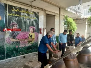 اردوی صادقین گردان مصادف با فصل گلاب گیری