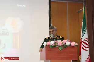 ایمان و ایستادگی ملت ایران، قدرت نظامی آمریکا را به زانو درآورده است