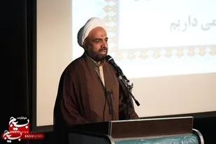 امروز دفاع از اسلام و انقلاب درهم تنیده است