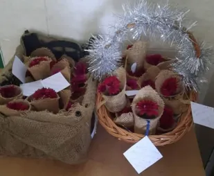 هدیه فرهنگی دختران پایگاه نرگس حوزه زینبیه به مناسبت روز مادر