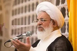 مردم ایران با بصیرت مانع از پیشروی دشمن در جنگ نرم شوند