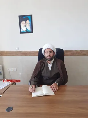 تبیین دستاوردهای انقلاب اسلامی بر جوانان ضروری است