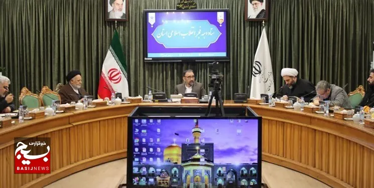 امروزه میدان مبارزه، میدان اقتصاد و معیشت مردم است