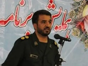 وظیفه بسیج دانش&zwnj;آموزی تبیین منویات امام(ره) و رهبری برای جوانان است
