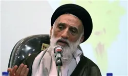 ما تا آخرین نفس در مسیر رهبری استقامت می‌کنیم/برخی به دنبال باز کردن پای فتنه‌گران به جامعه