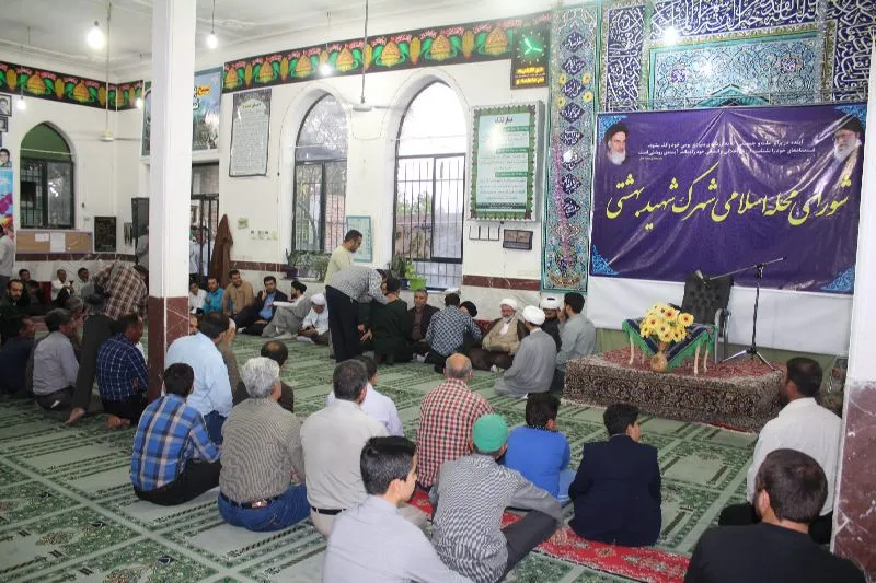 دیدار مردمی آیت الله شاهچراغی با اهالی محله اسلامی شهرک شهید بهشتی شاهرود+عکس