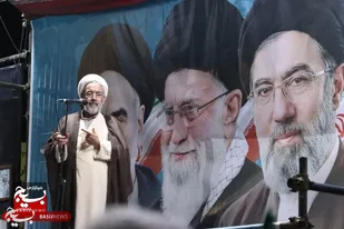دوگانه &laquo;جنگ و صلح&raquo; ترفند نفاق است/ برای حفظ دستاوردها و امنیت کشور، از مقاومت و دفاع ابایی نداریم