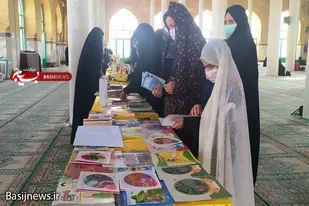 برپایی نمایشگاه اقتصاد مقاومتی و فرهنگی در فامنین