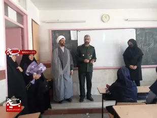 مراسم تقدیر از مقام شامخ معلمان مدارس ماهدشت برگزار شد